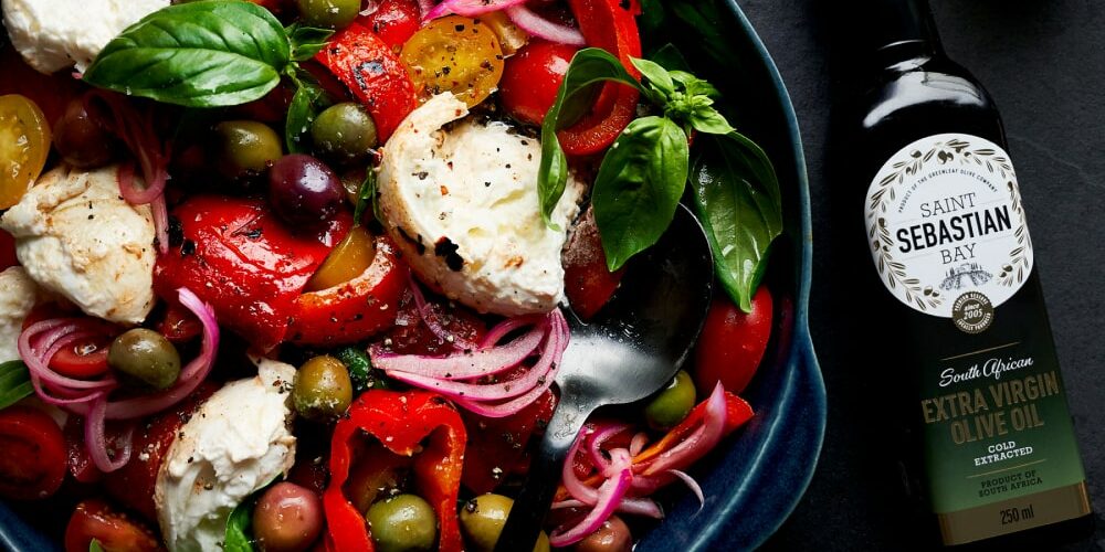 Recipes Roasted Pepper Caprese Salad-min